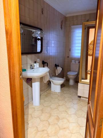 Baño completo — Posada Castillo del Real